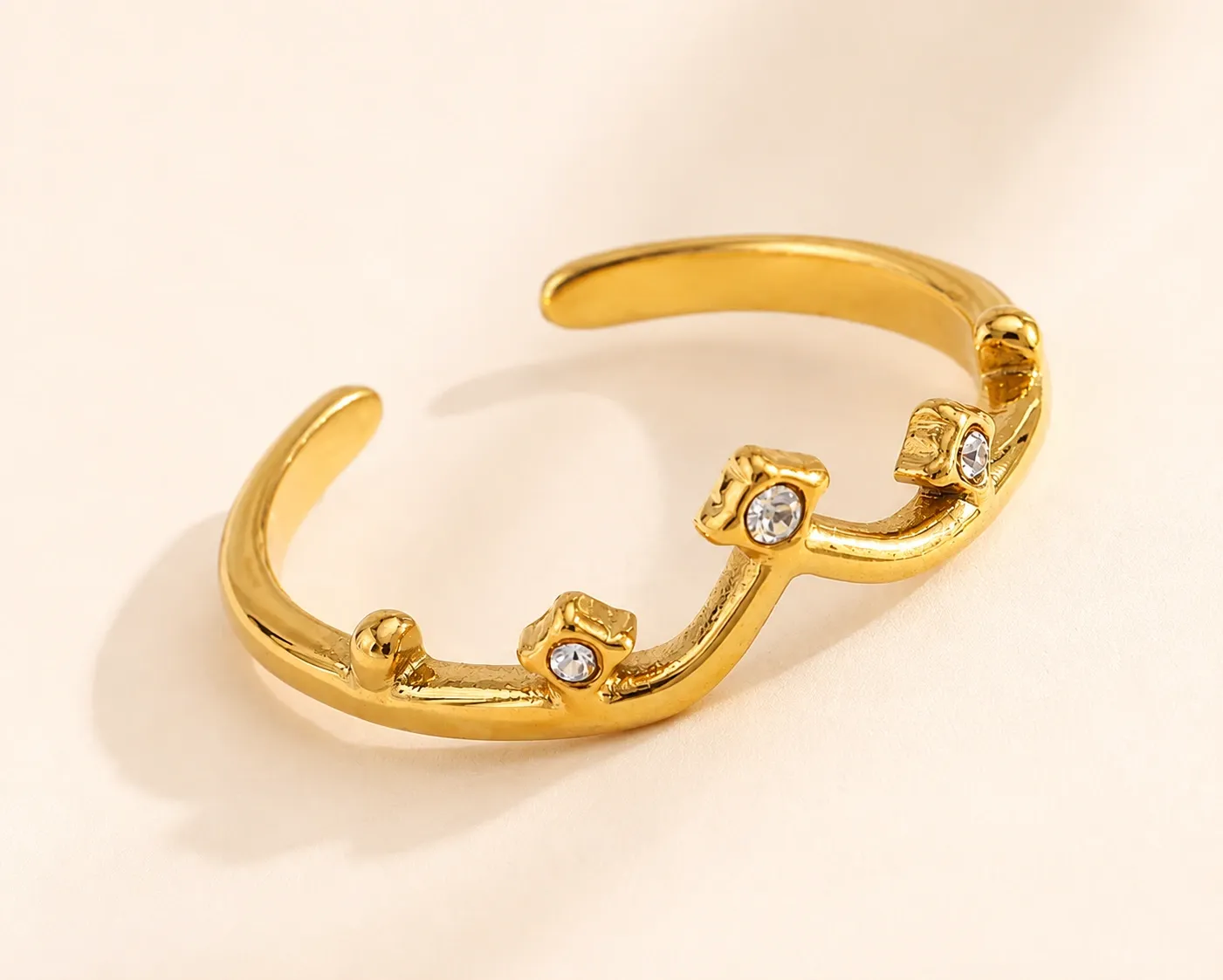 Arcstone Ring 18k Gold Plated