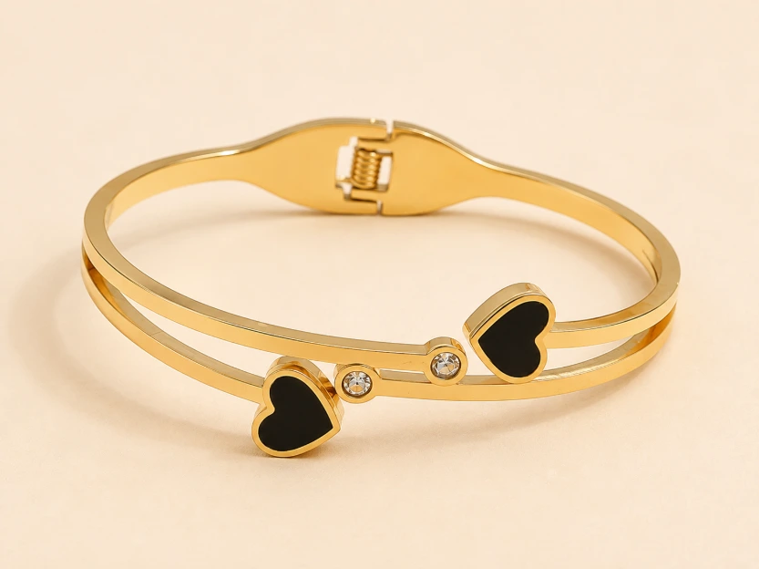 Onyx Heart Bangle Bracelet 18K Gold Plated
