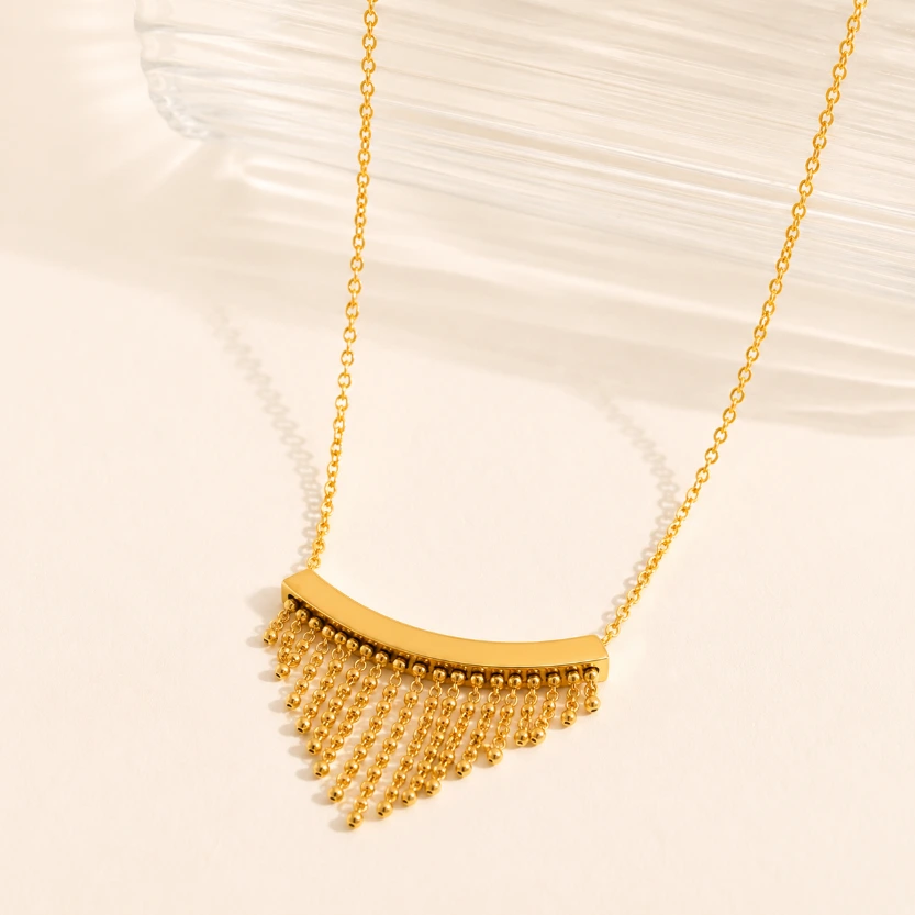Chain Fringe Curve Necklace 18k Gold Plated