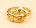 Sculpted Lip Adjustable Ring 18k Gold Plated