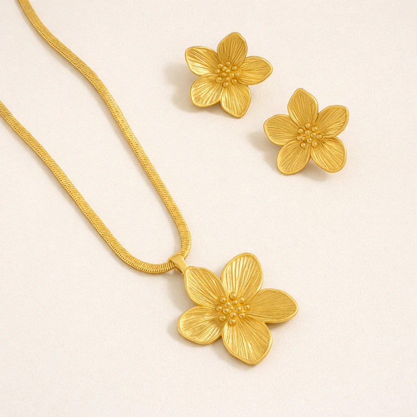 Bloom Trio Necklace Set 18k Gold Plated